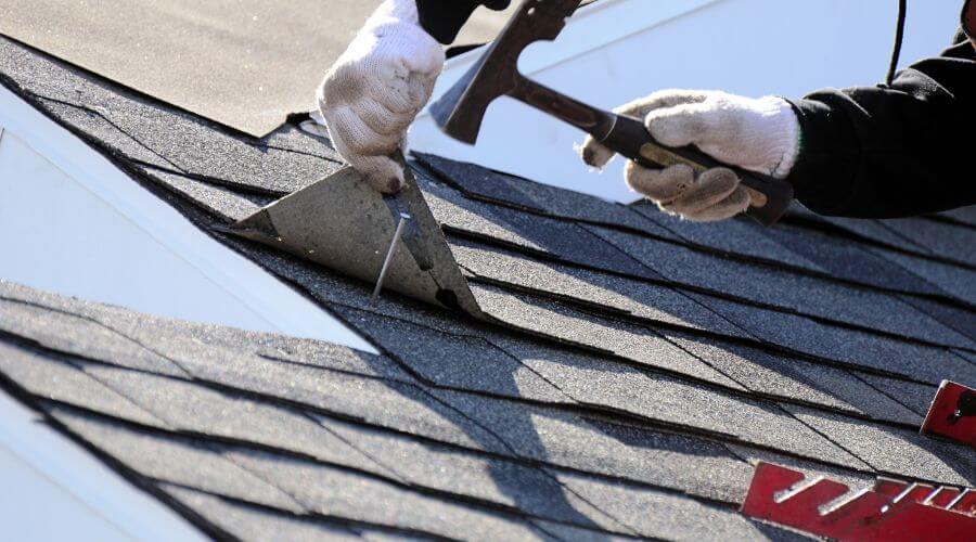 Professional residential roofers in Evansport, OH